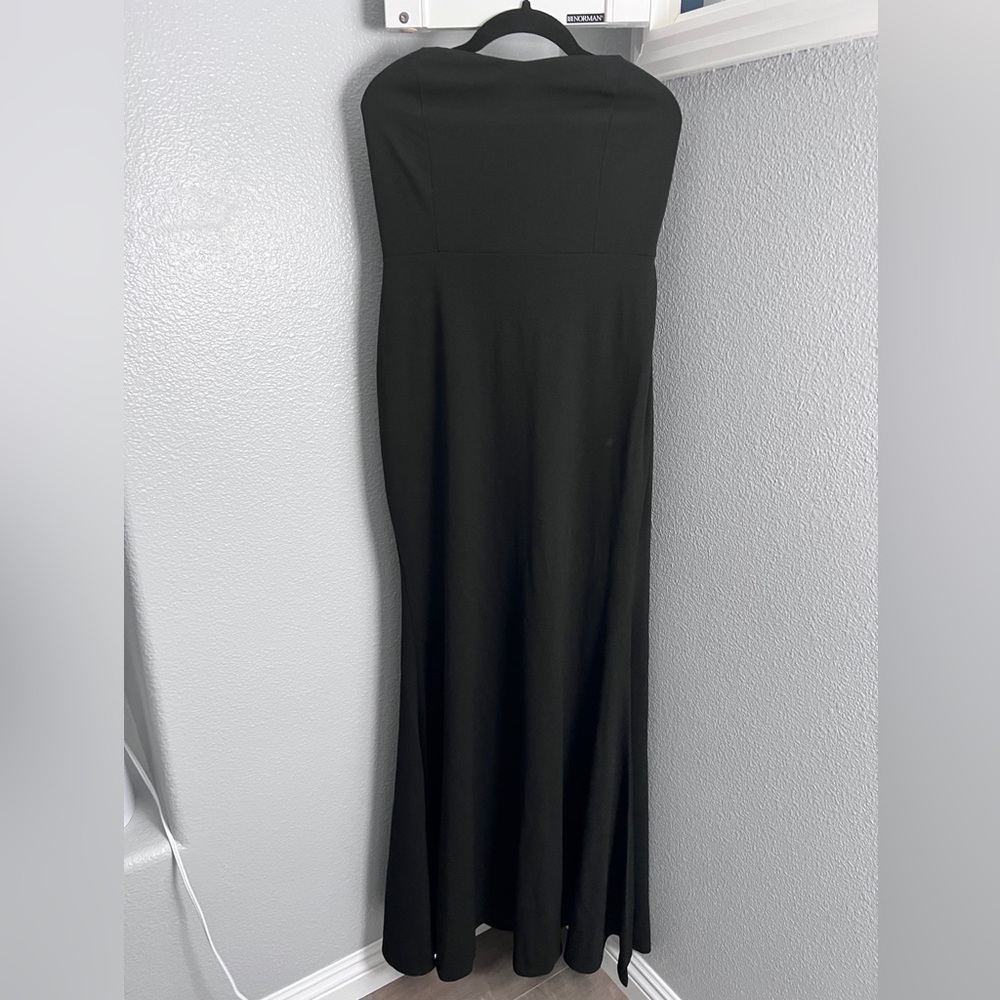 New York & Company Strapless Black Dress